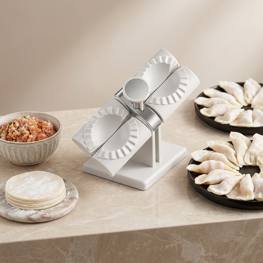 Automatic dumplings maker