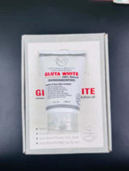Gluta White Face Wash 120ml All Skin Types Brightening